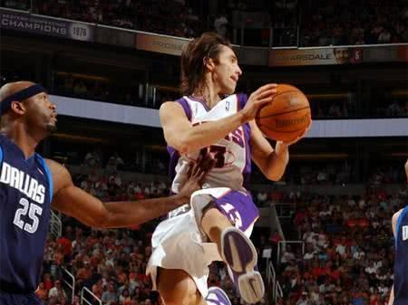 背后的支持 背后的支持