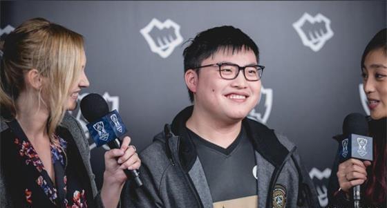 也显示了他 也显示了他